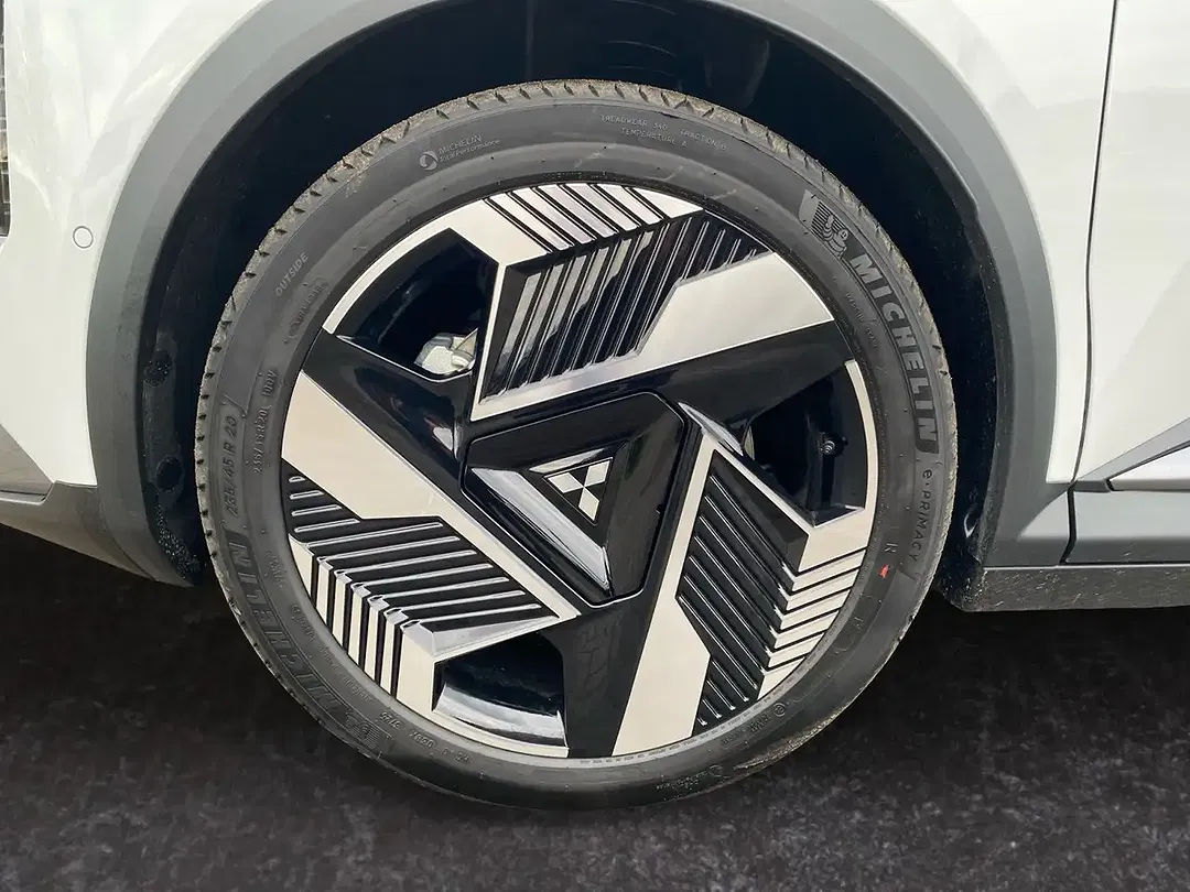 Mitsubishi Eclipse Cross - Thumbnail 15