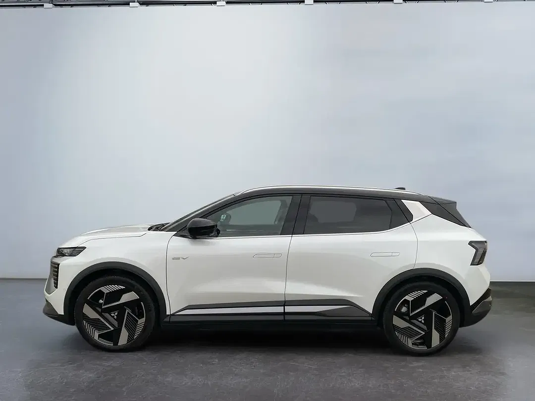 Mitsubishi Eclipse Cross - Thumbnail 3