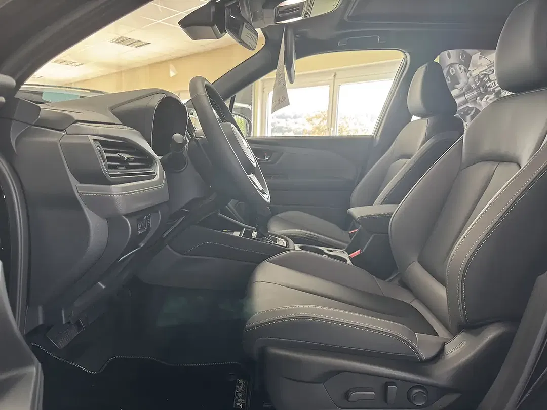 Subaru Forester - Thumbnail 11