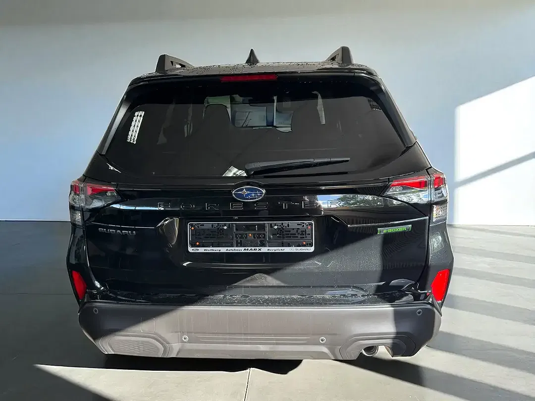 Subaru Forester - Thumbnail 2