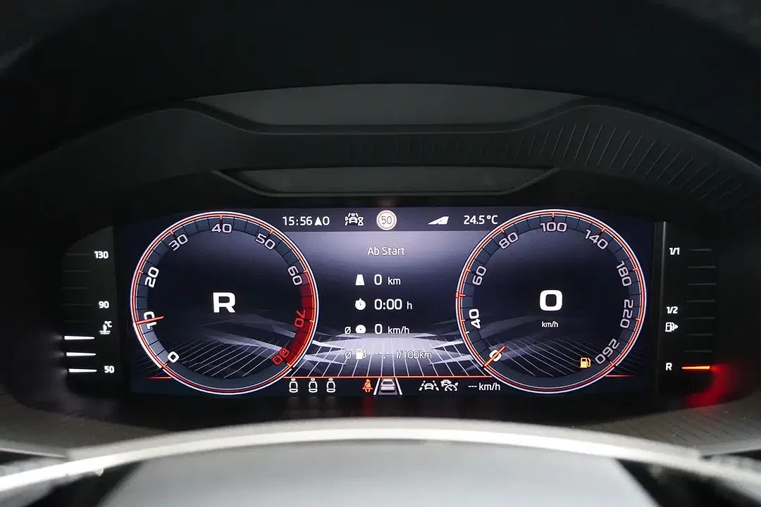 Skoda Karoq - Thumbnail 10
