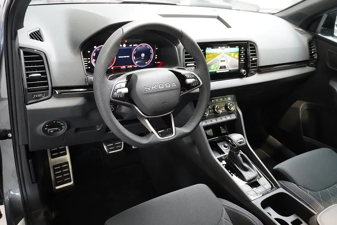 Skoda Karoq - Thumbnail 9