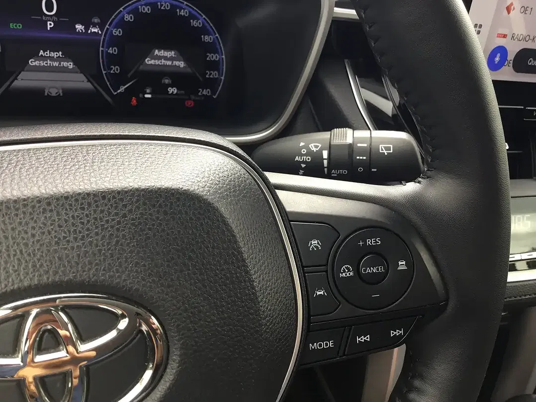Toyota Corolla Cross - Thumbnail 13