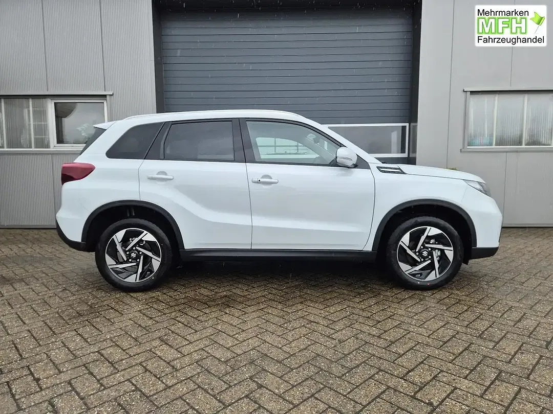 Suzuki Vitara - Thumbnail 6