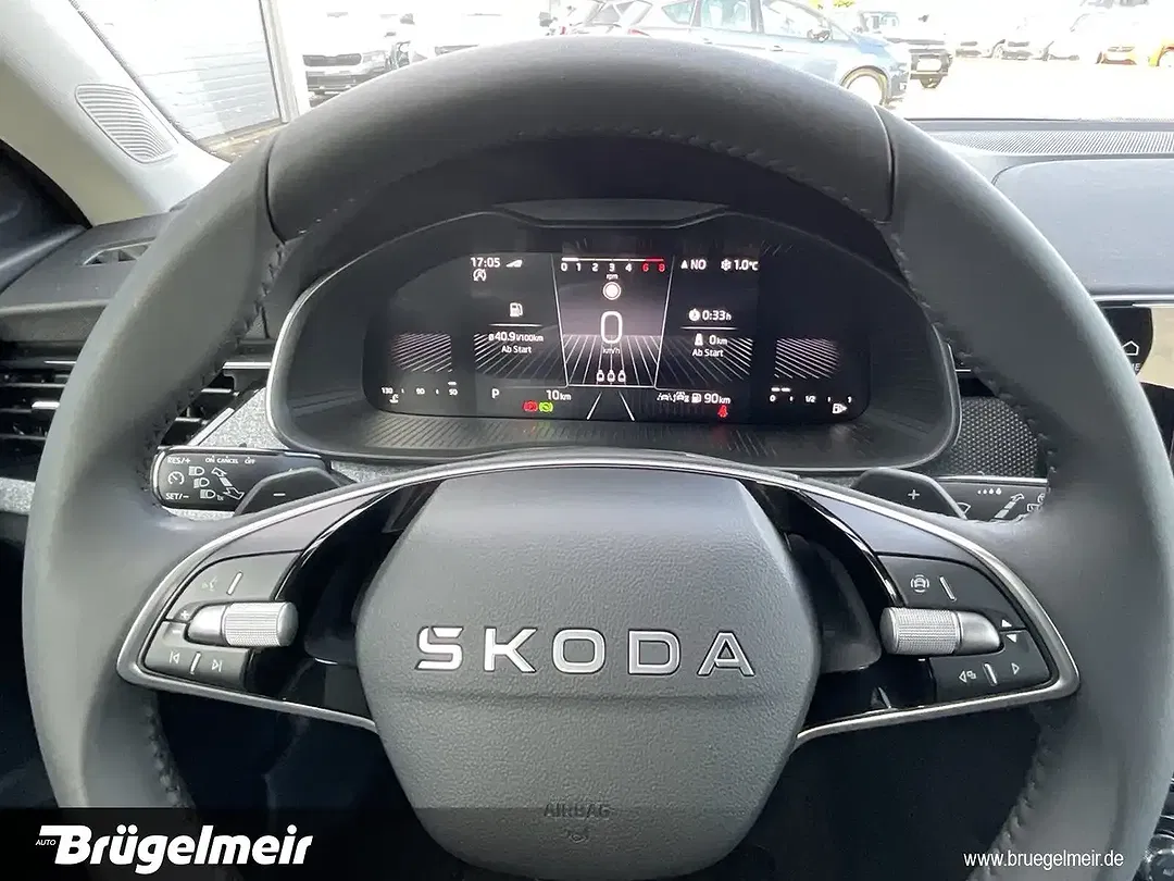 Skoda Kamiq - Thumbnail 7