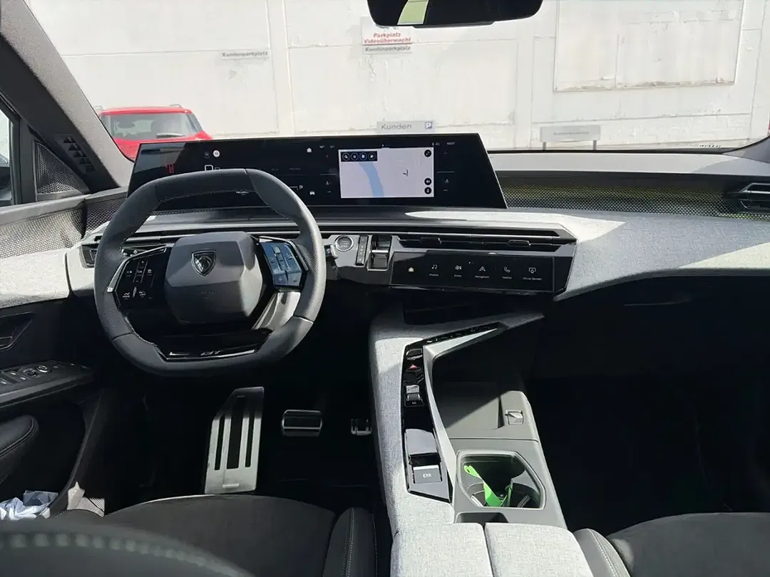 Peugeot 3008 - Thumbnail 11