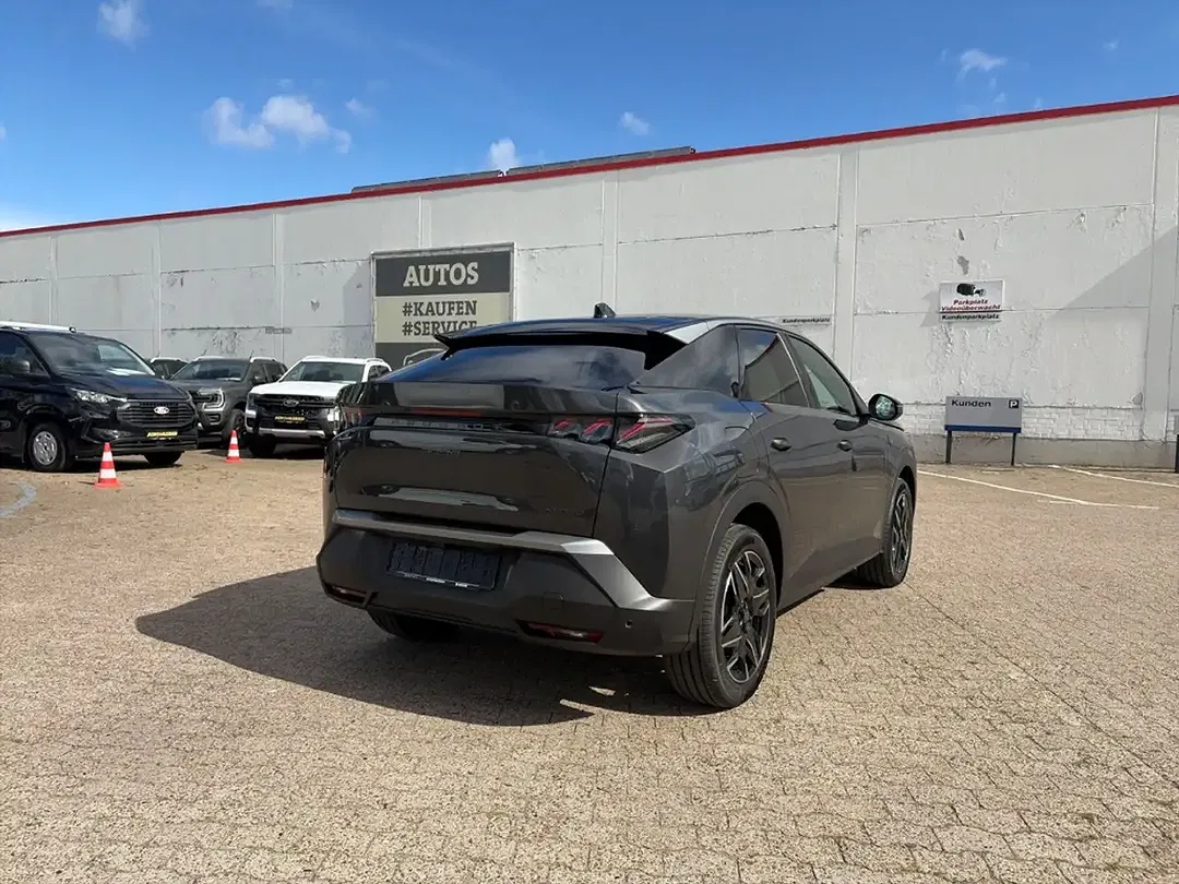 Peugeot 3008 - Thumbnail 5