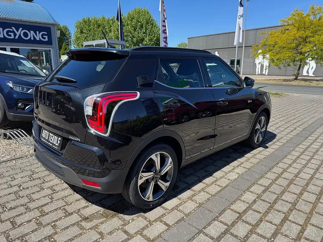 KGM Tivoli - Thumbnail 10