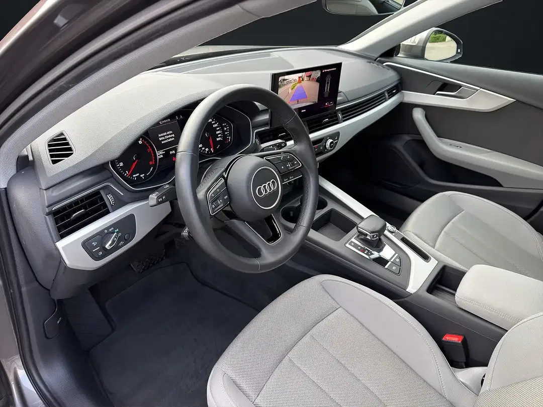 Audi A4 - Thumbnail 11