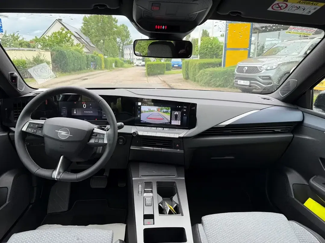 Opel Astra - Thumbnail 6