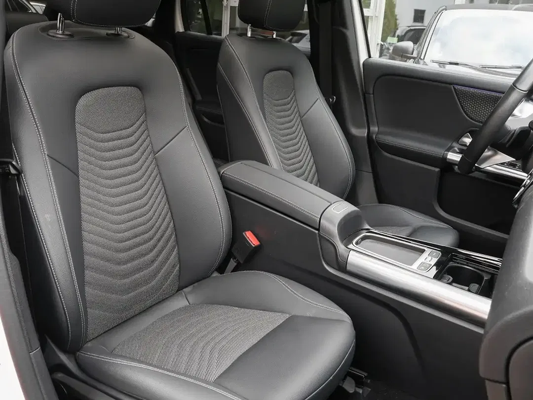 Mercedes-Benz GLA 250 - Thumbnail 6