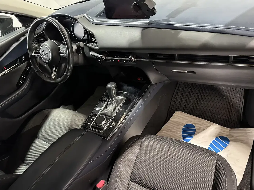 Mazda CX-30 - Thumbnail 7