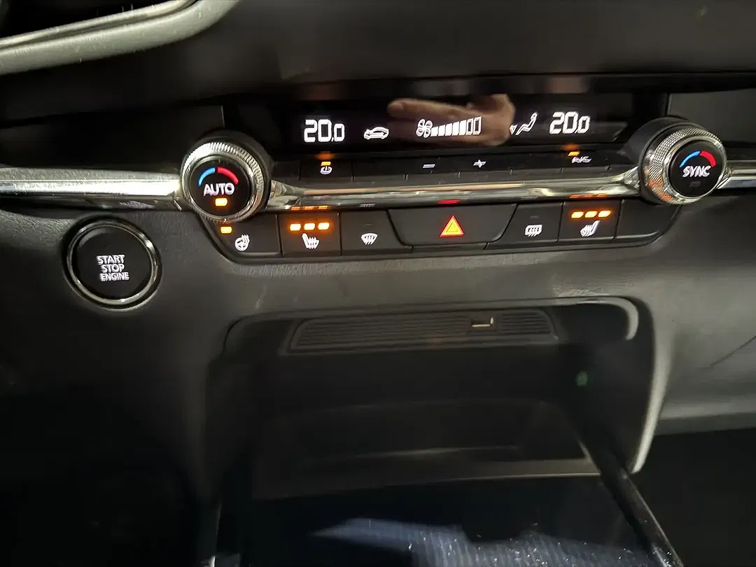 Mazda CX-30 - Thumbnail 9