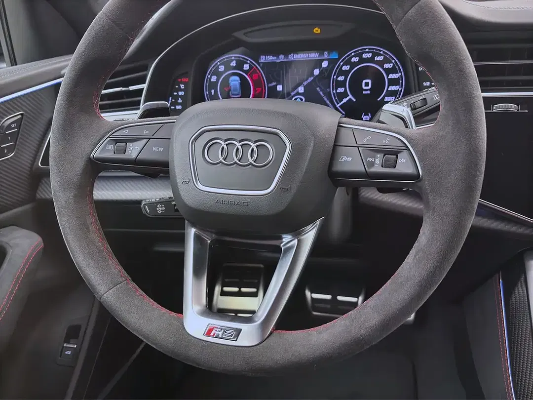 Audi RS Q8 - Thumbnail 13