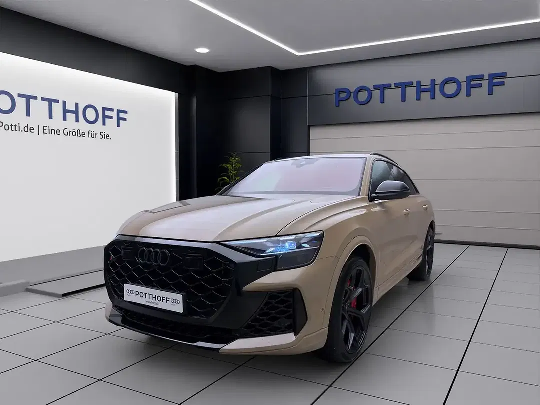 Audi RS Q8 - Thumbnail 2