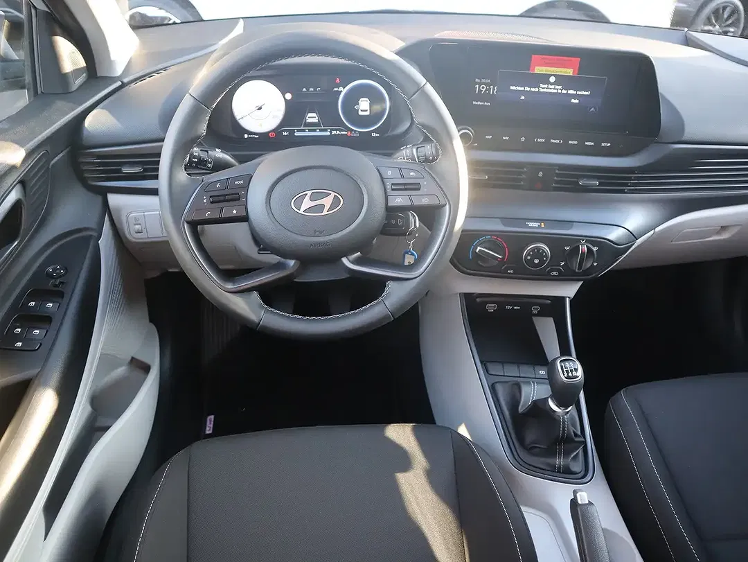 Hyundai i20 - Thumbnail 9