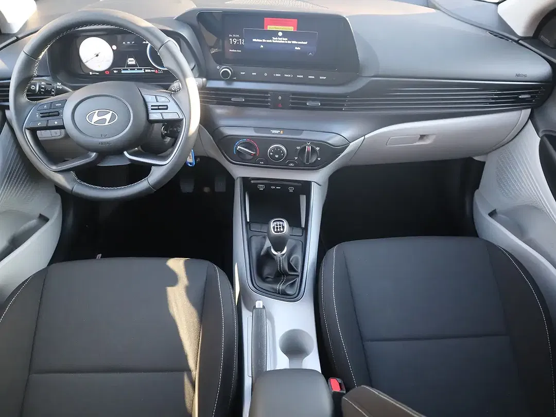 Hyundai i20 - Thumbnail 8