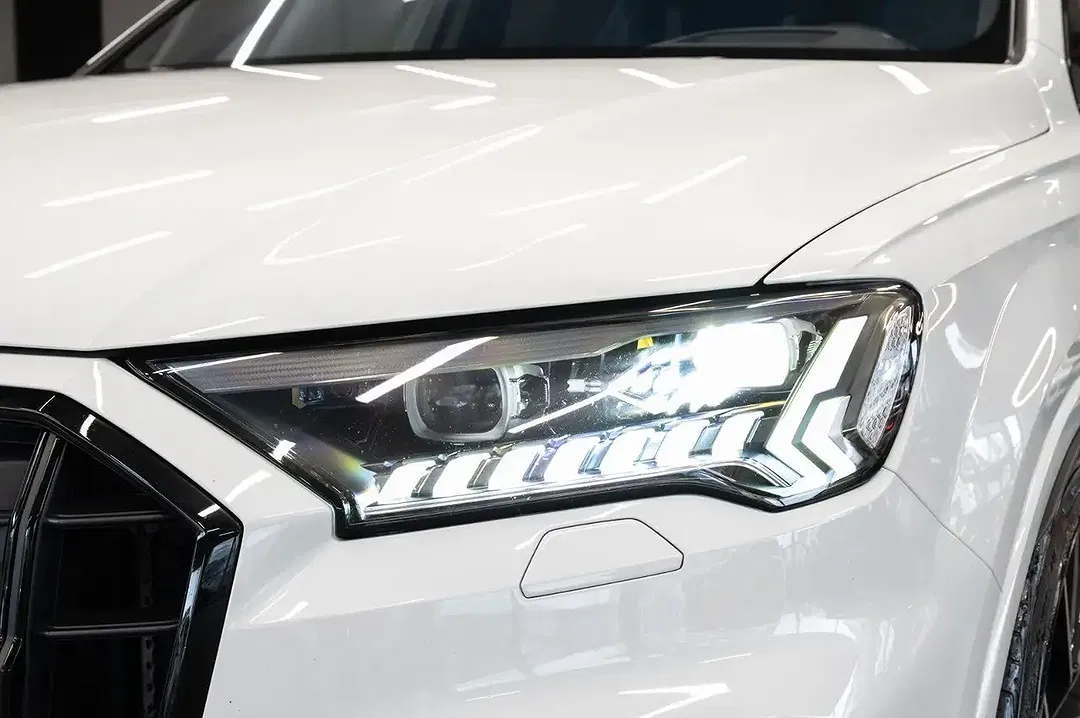 Audi SQ7 - Thumbnail 4