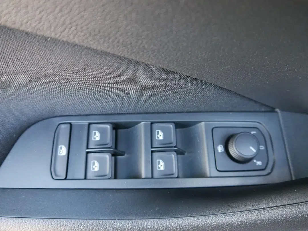 Skoda Scala - Thumbnail 10