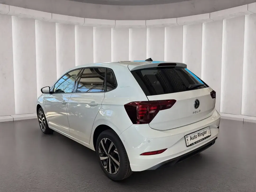 Volkswagen Polo - Thumbnail 5