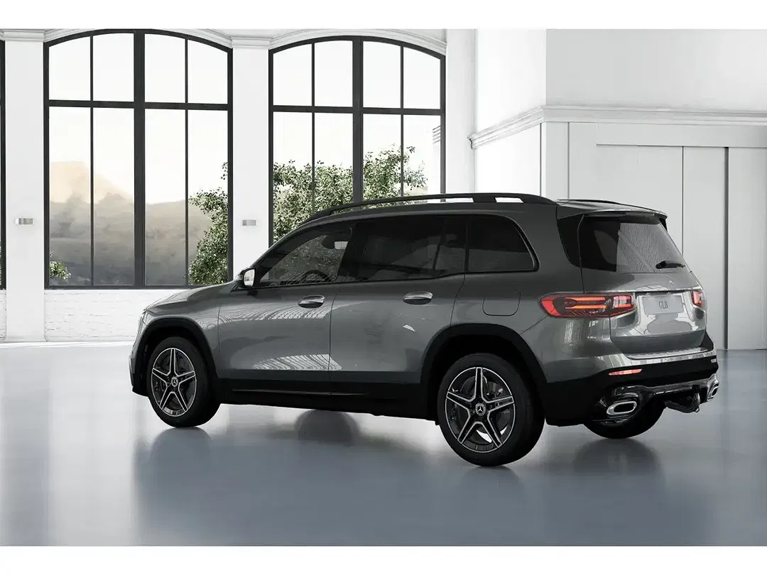 Mercedes-Benz GLB 220 - Thumbnail 4