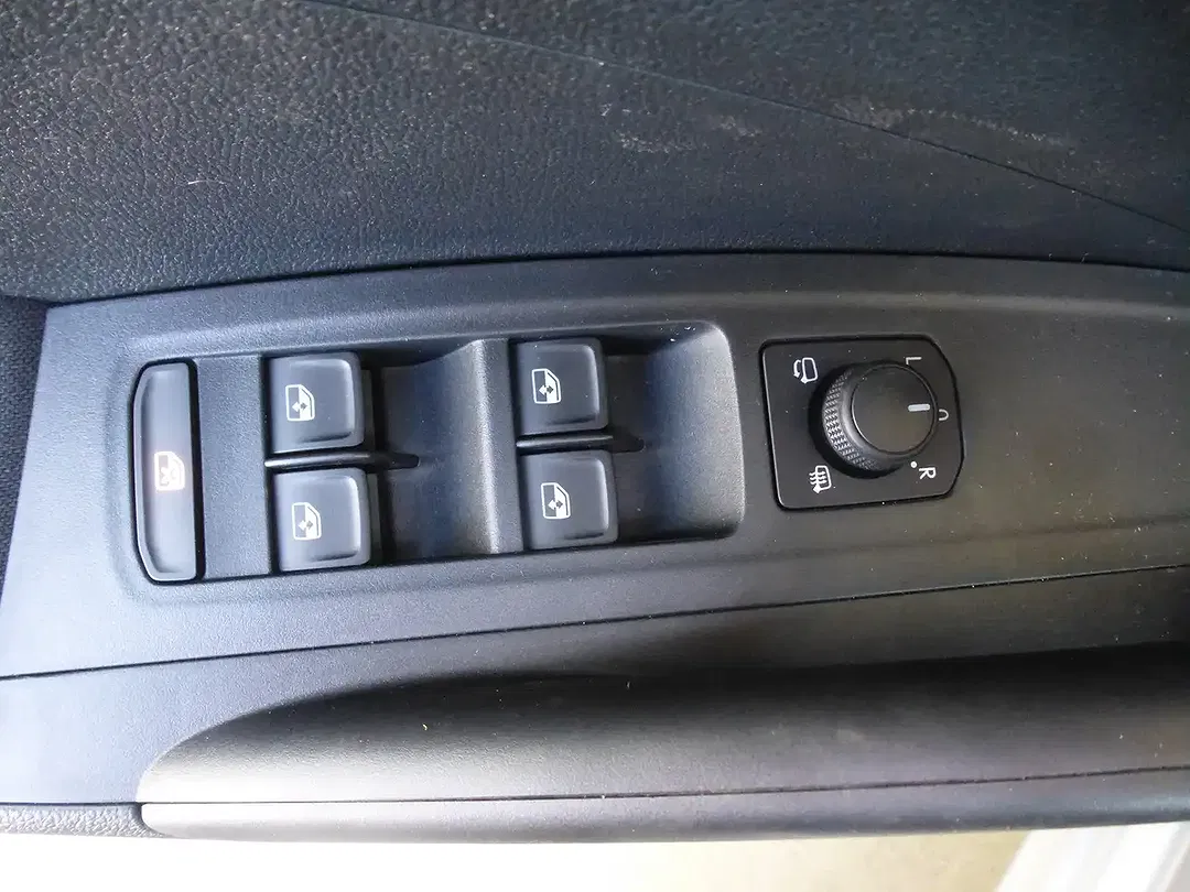 Skoda Fabia - Thumbnail 15