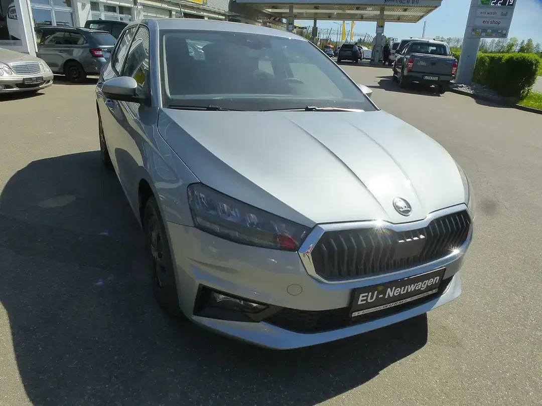 Skoda Fabia - Thumbnail 2