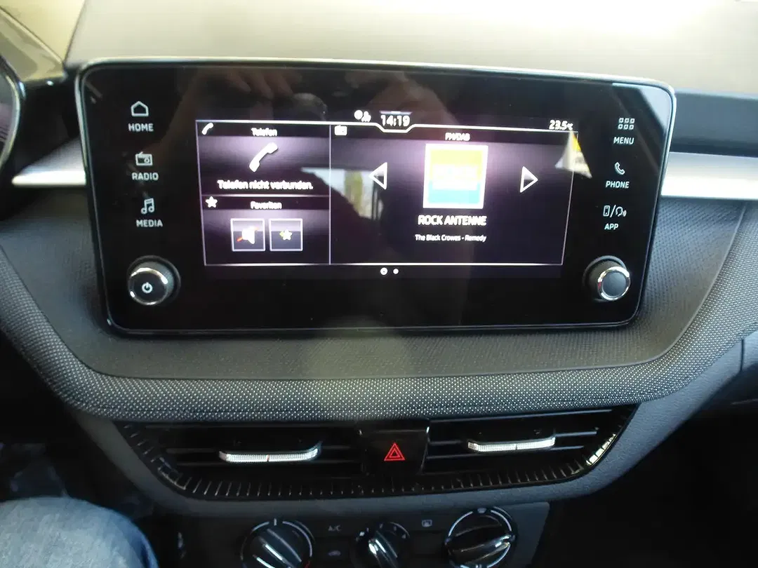 Skoda Fabia - Thumbnail 9