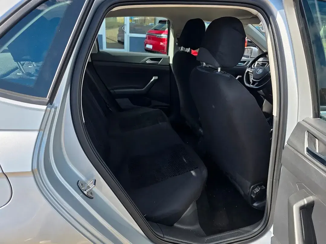 Volkswagen Polo - Thumbnail 15