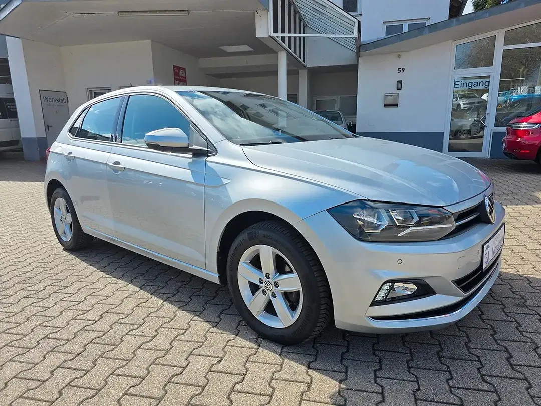 Volkswagen Polo - Thumbnail 3