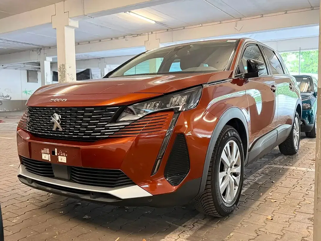 Peugeot 5008 - Thumbnail 2