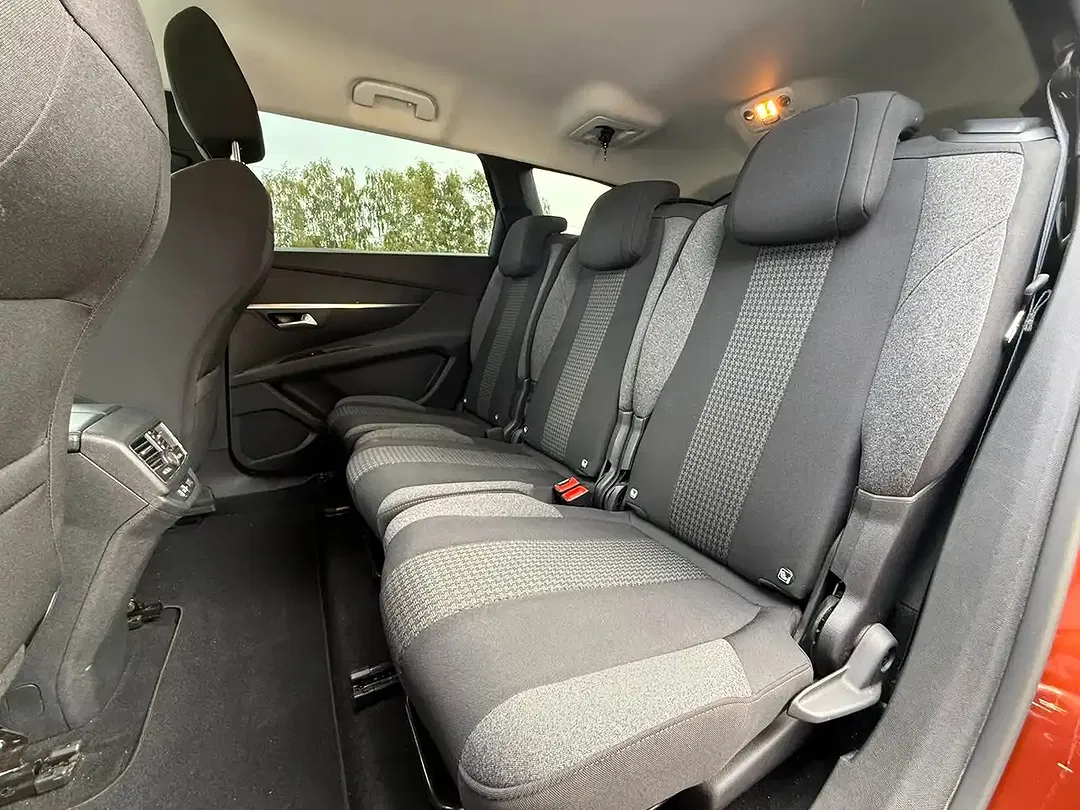 Peugeot 5008 - Thumbnail 9