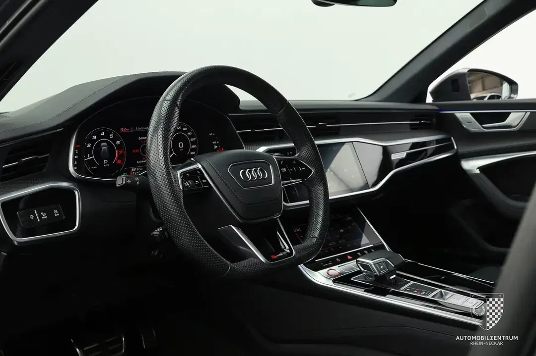 Audi RS6 - Thumbnail 10