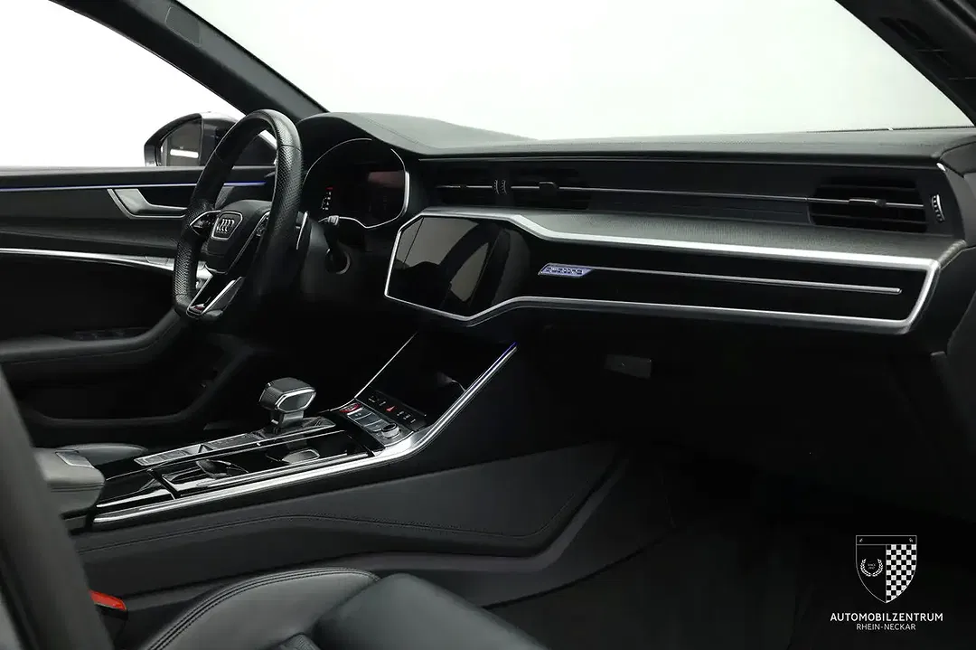 Audi RS6 - Thumbnail 13