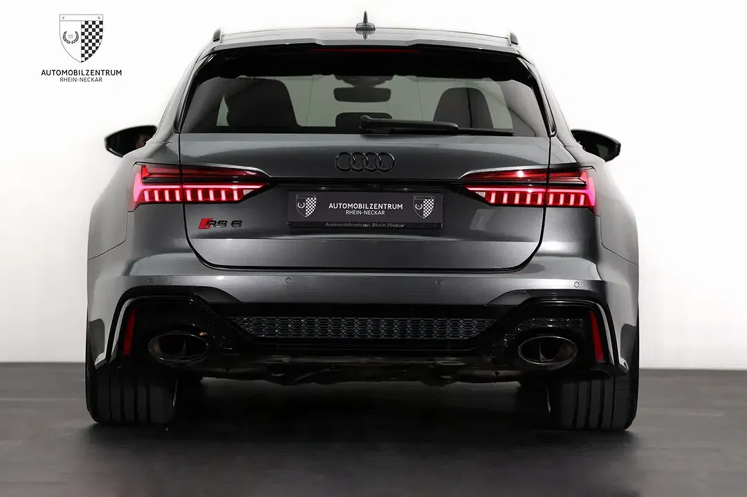 Audi RS6 - Thumbnail 6
