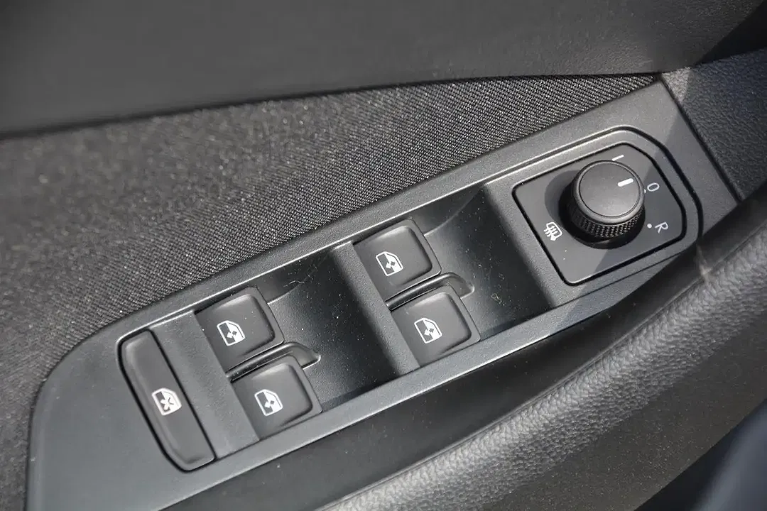 Skoda Kamiq - Thumbnail 11