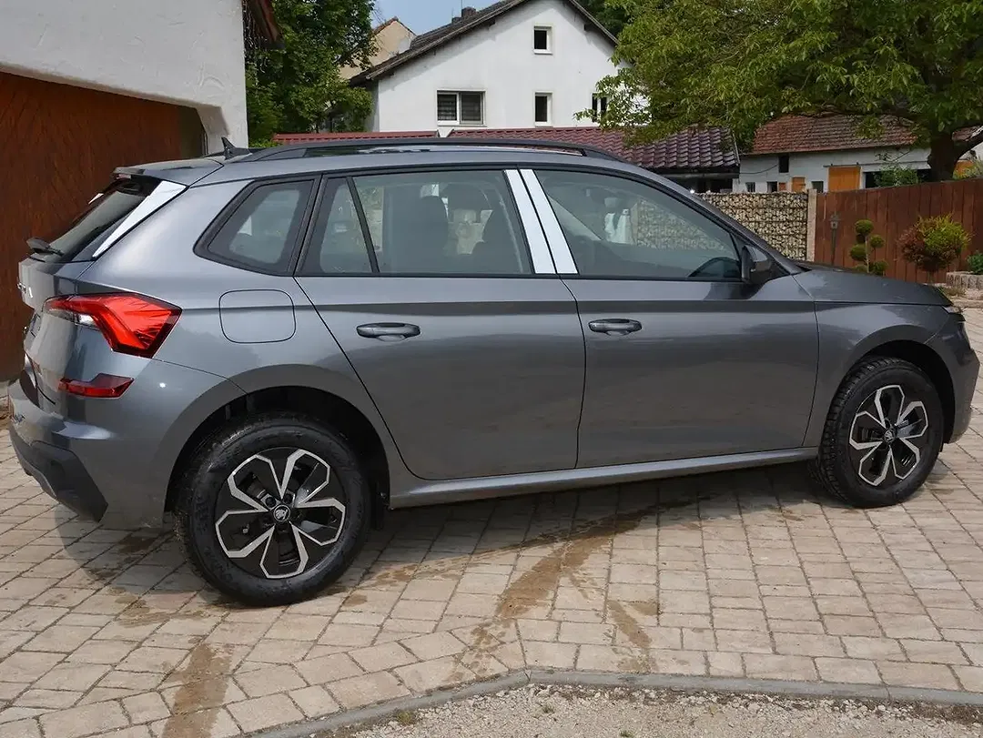 Skoda Kamiq - Thumbnail 3