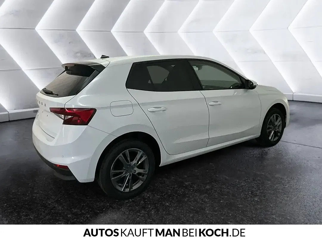 Skoda Fabia - Thumbnail 3