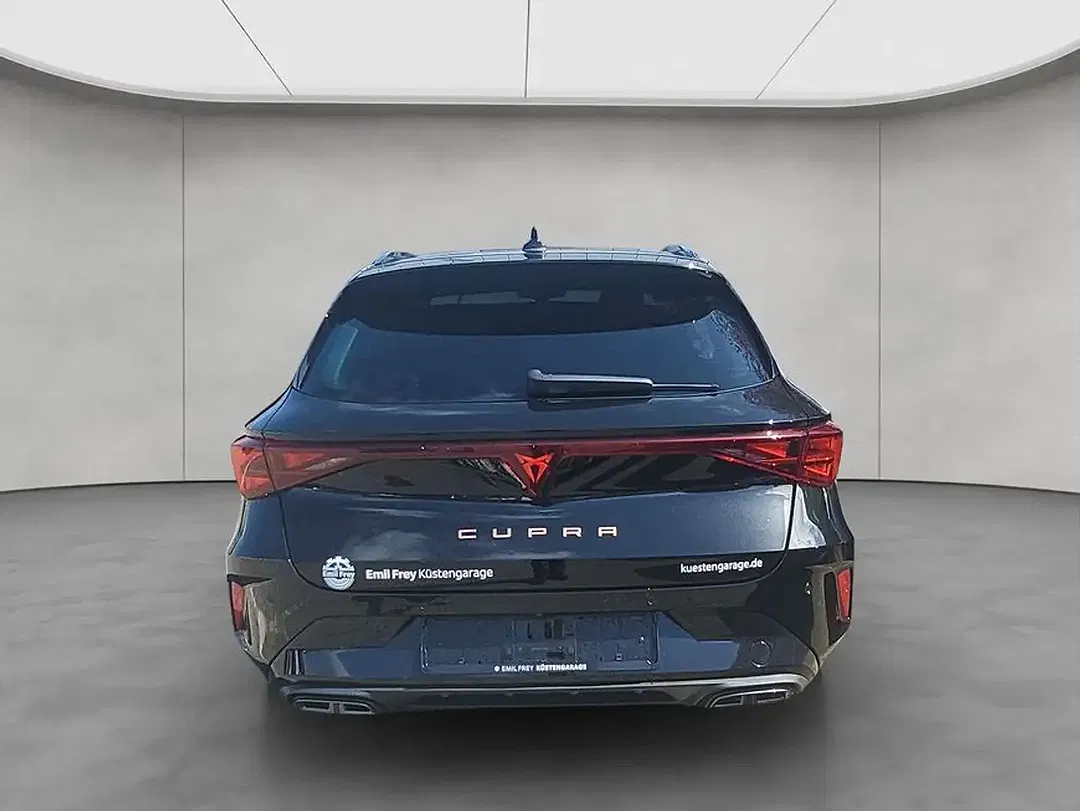 CUPRA Leon - Thumbnail 4