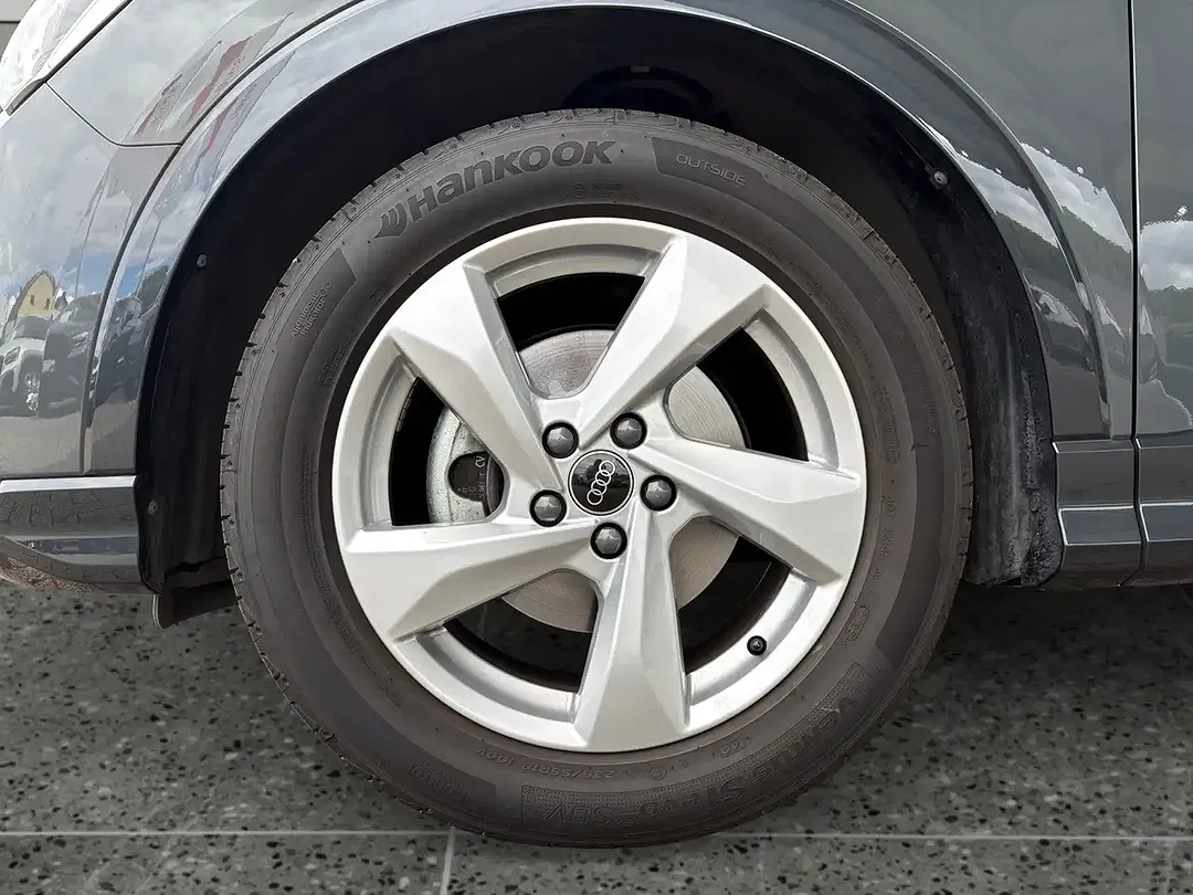 Audi Q3 - Thumbnail 10
