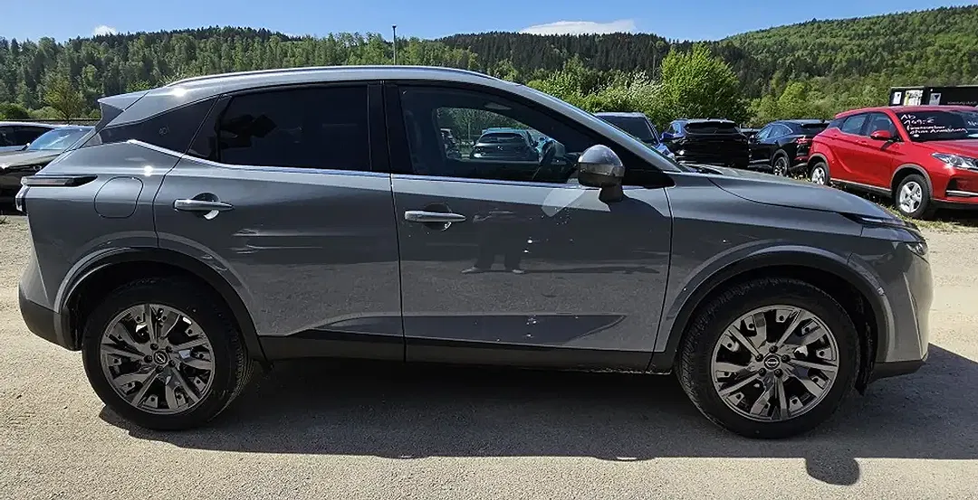 Nissan Qashqai - Thumbnail 4