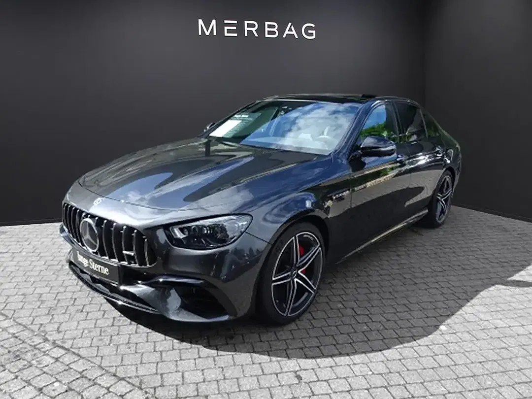 Mercedes-Benz E 63 AMG - Thumbnail 1