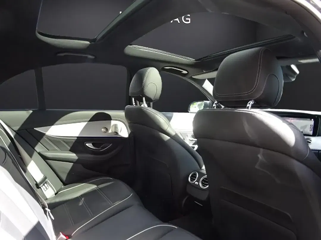 Mercedes-Benz E 63 AMG - Thumbnail 10
