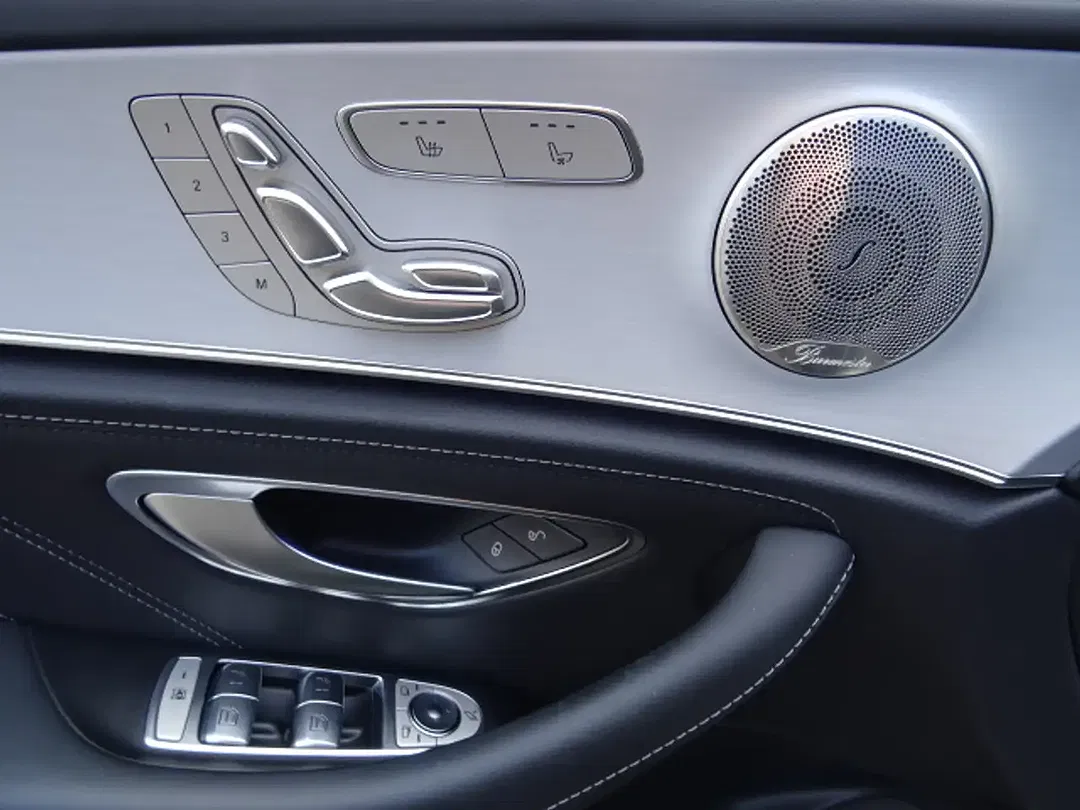 Mercedes-Benz E 63 AMG - Thumbnail 6