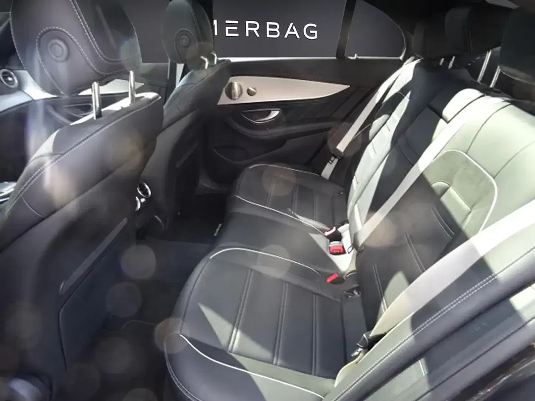 Mercedes-Benz E 63 AMG - Thumbnail 9