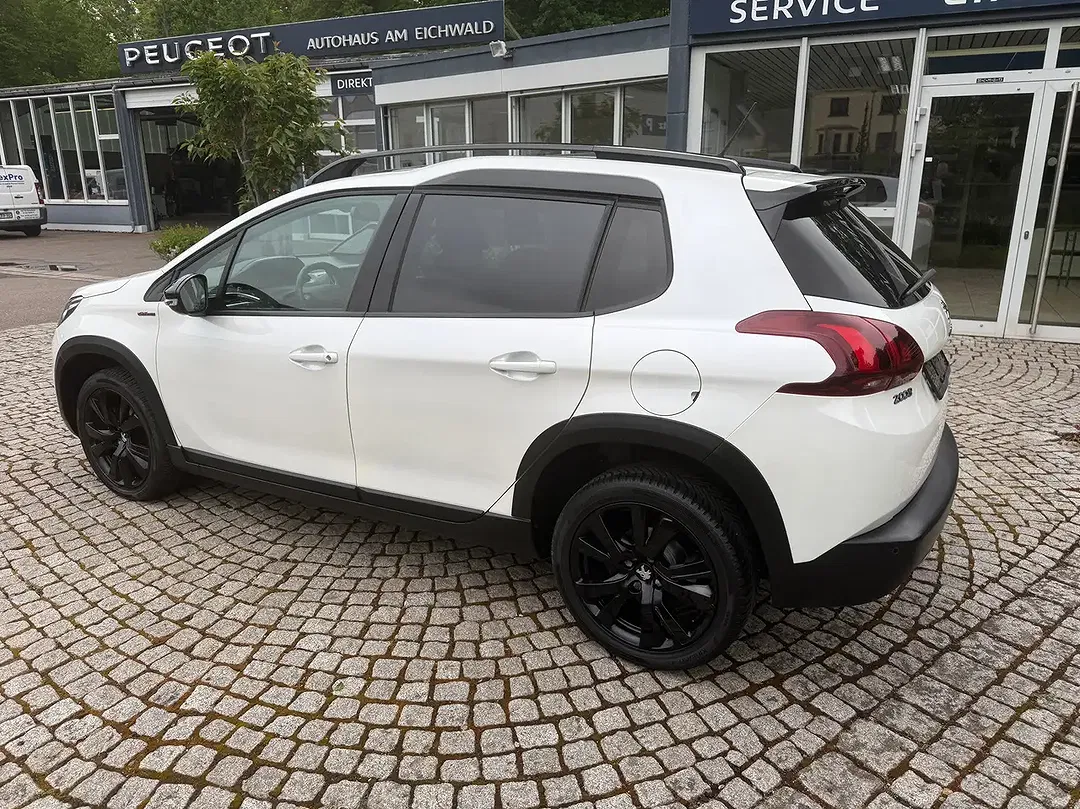 Peugeot 2008 - Thumbnail 8