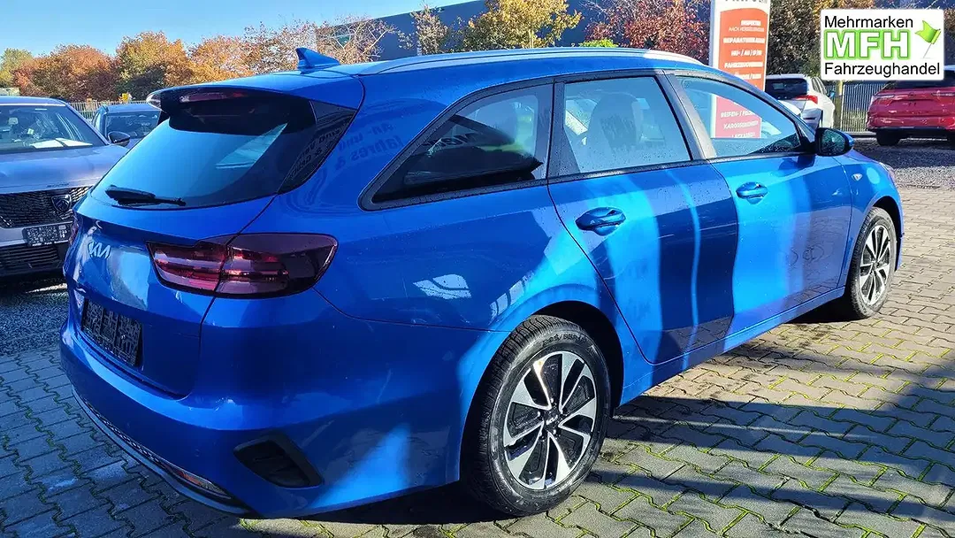 Kia Ceed SW / cee'd SW - Thumbnail 4