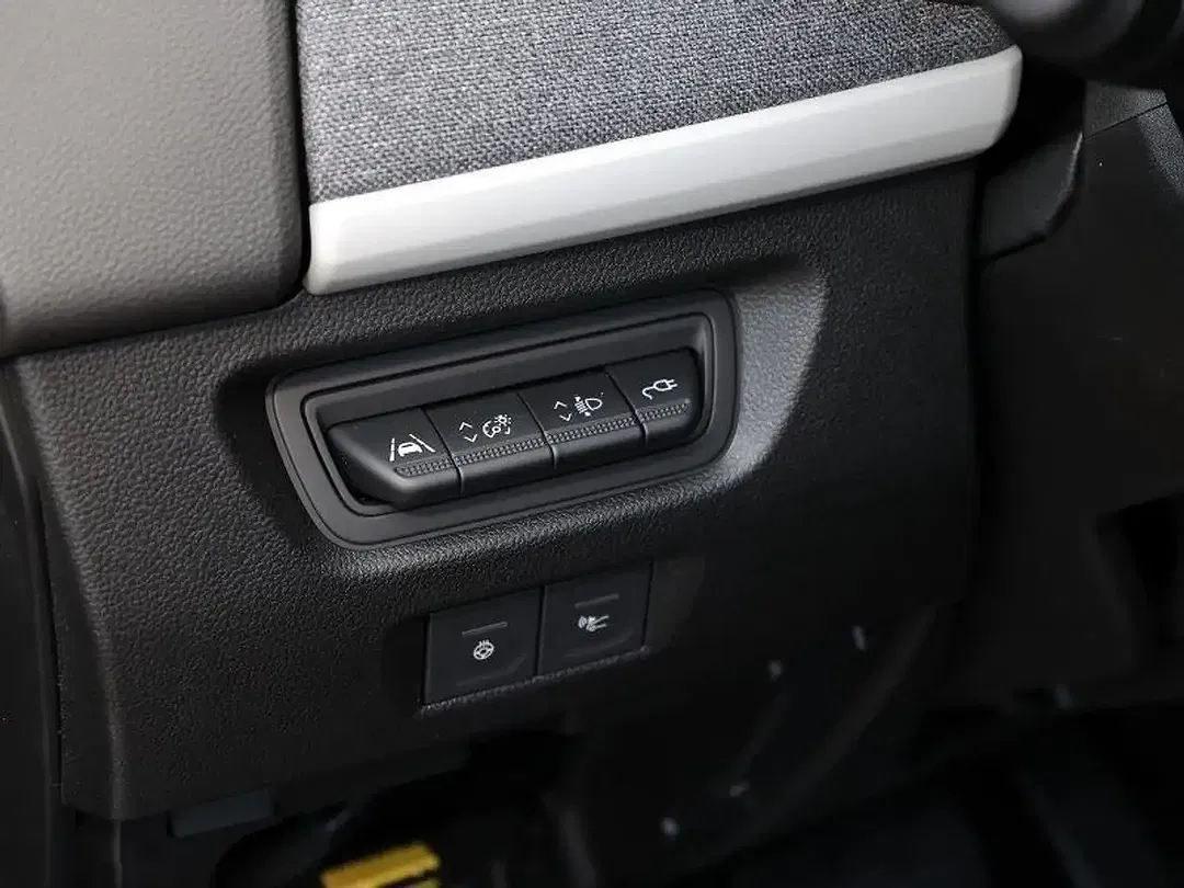 Renault ZOE - Thumbnail 12