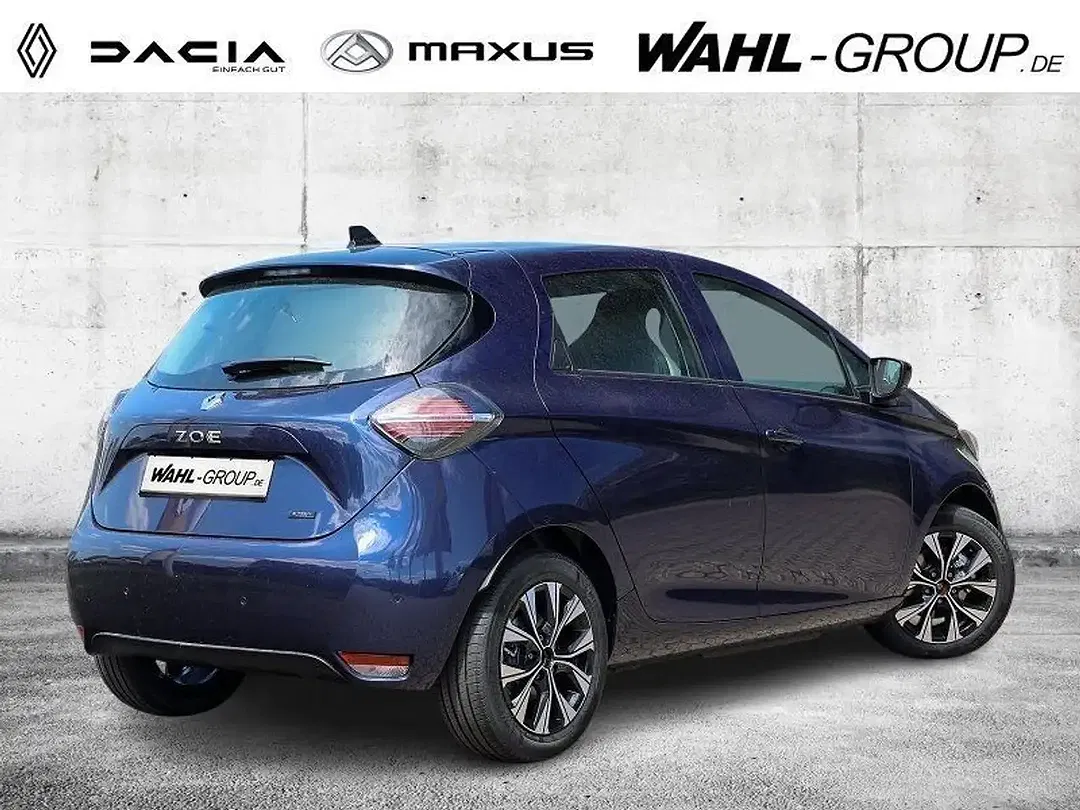 Renault ZOE - Thumbnail 3