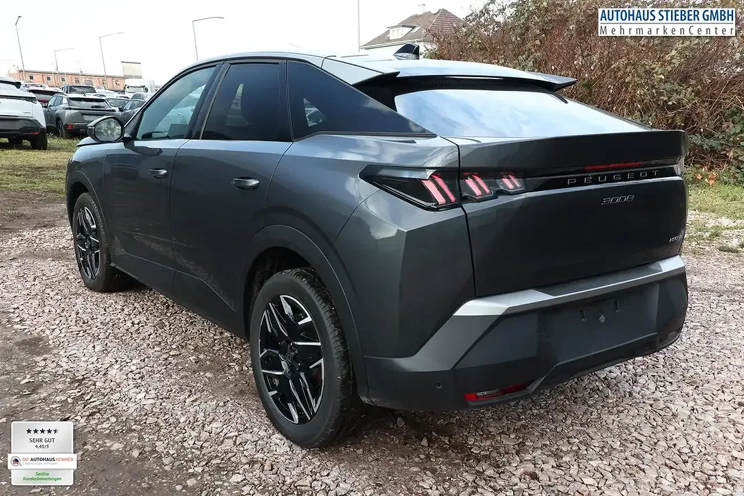 Peugeot 3008 - Thumbnail 4